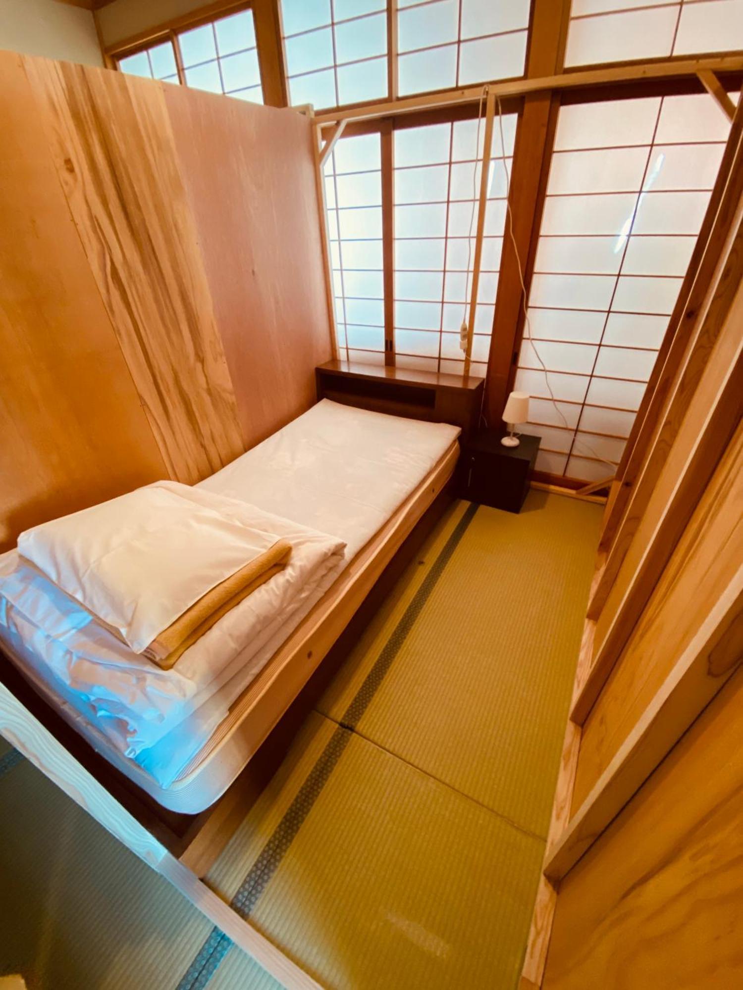 Guest House Nishiborakan Ґудзьо Екстер'єр фото